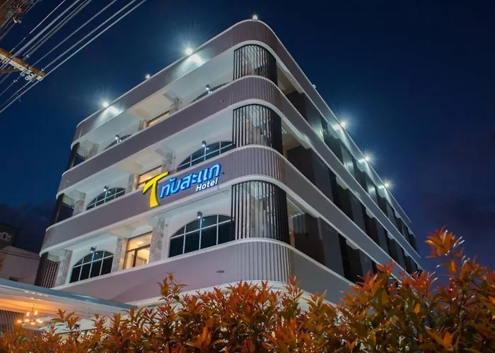 Thap Sakae Hotel